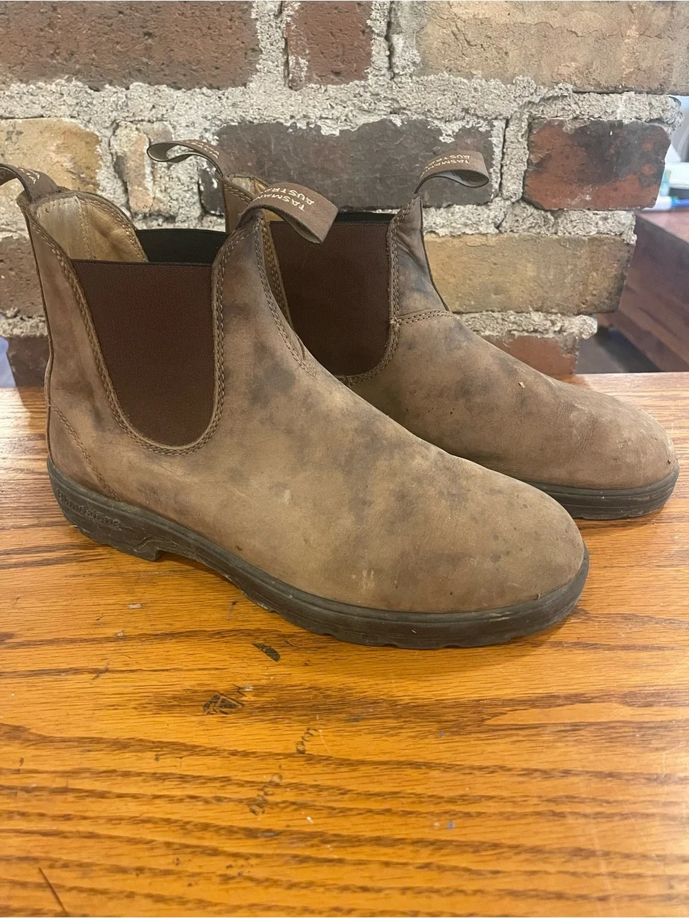 Blundstone Men's Brown Suede Chelsea Boots